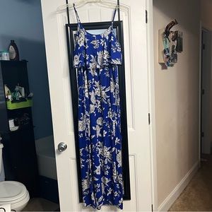 Womens maternity dress size small